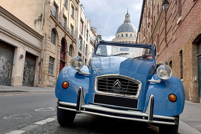 Private Tour of Paris in a convertible citroën 2CV - Champs-Élysées and the luxury-brasserie rhythm: what you learn while you watch