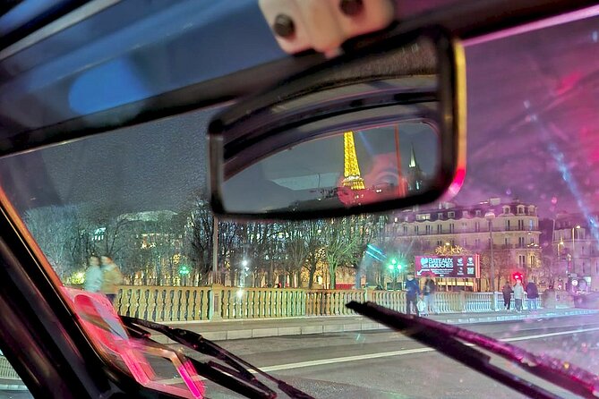 Private Tour of Paris in a convertible citroën 2CV - Alexandre III and the Grand and Petit Palais: glass roof and cinematic backdrops