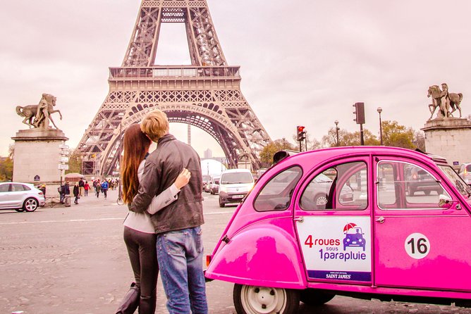 Private tour Paris 3 hours in vintage Citroën 2CV - Why a vintage 2CV makes a Paris sightseeing tour feel different