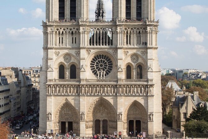 Private Tour with Tickets to the Louvre Museum & Crepes - Place Stravinsky crepes: the break that actually feels timed