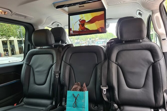 Private Transfer from CDG/ORLY/LBG Airport to Paris (Van-7 Pax) - Van-7 Private Transfer Value: Comfort and Group Timing