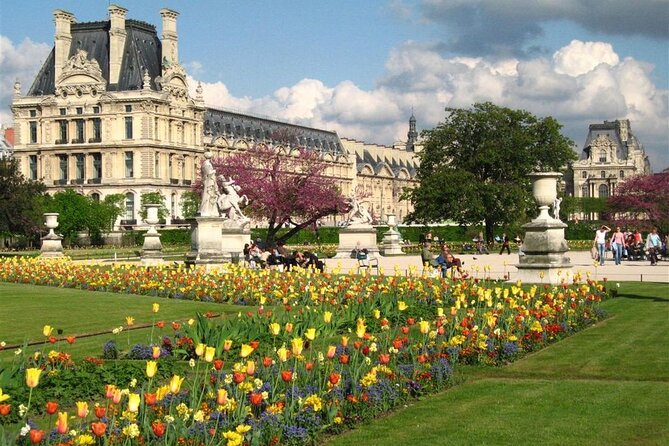 Private Transfers from Paris Airport CDG to Paris City - A Driver Who Communicates, and Helps With the First Hurdle