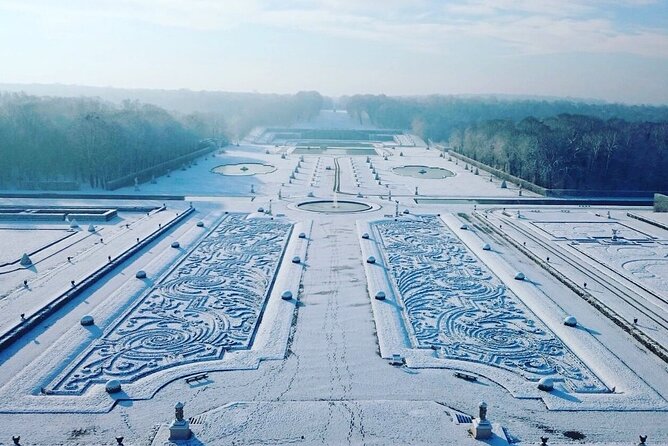 Private Vaux-le-Vicomte Candlelight Half-Day Escape from Paris - Who this private half-day escape suits best