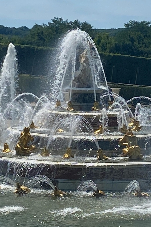 Private Versailles, Gardens, Trianon from Paris by Mercedes - Petit Trianon and Hamlet de la Reine: the softer side of Versailles