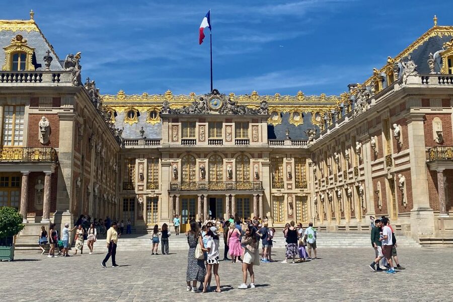 Private Versailles, Gardens, Trianon from Paris by Mercedes - Timing and logistics: 6.5 hours that actually cover the essentials