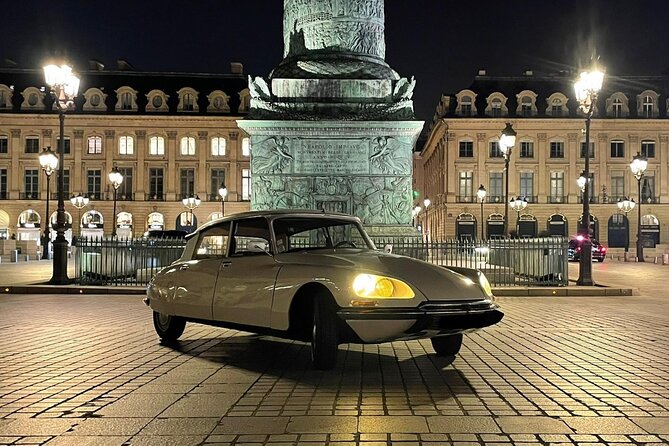 Private Vintage Car Tour of Paris in a Citroën DS - 2H - Louvre and Invalides, When You Want Icons Without Museum Tickets