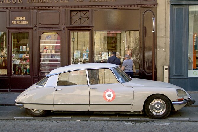 Private Vintage Car Tour of Paris in a Citroën DS - 2H - Private Pickup and a 2-Hour Rhythm That Works