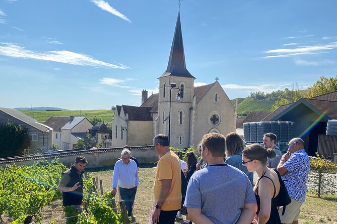 Private wine tour to Sancerre vineyards from Paris with Sommelier - The drive out of Paris: timing, comfort, and what you gain