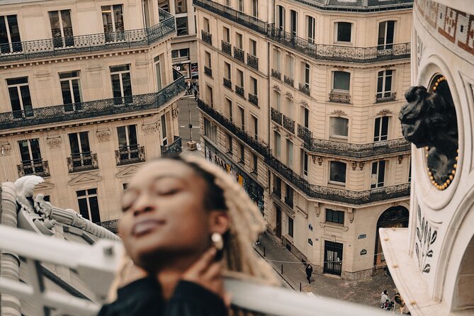 Professional Eiffel Tower Photo Tour with VOGUE Photographer - Stop 2: Jardins De Trocadero for a softer composition