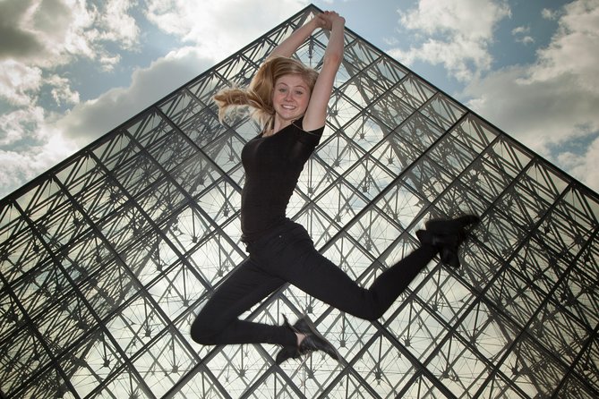 Professional Photo Shoot Walking Tour in Central Paris - Price and What You Actually Get for $290.72