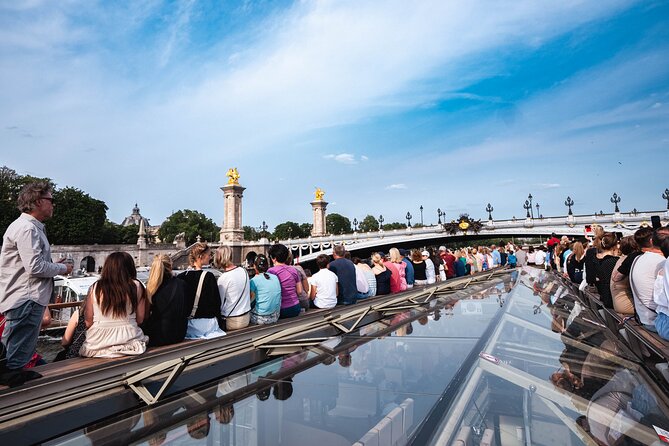 River Seine Sightseeing Boat Tour with Audio Guide - One Hour on the Seine, Fast Views of Paris’ Top Sights