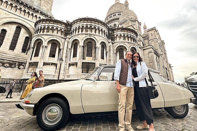 Romantic Tour of Paris in a Vintage Luxury Open-Top French Car - Montmartre by car and on foot: Sacré-Cœur to the I Love You Wall