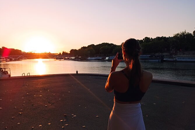 Running in Paris at dawn & see 10 secrets - Why a private dawn run in central Paris feels different