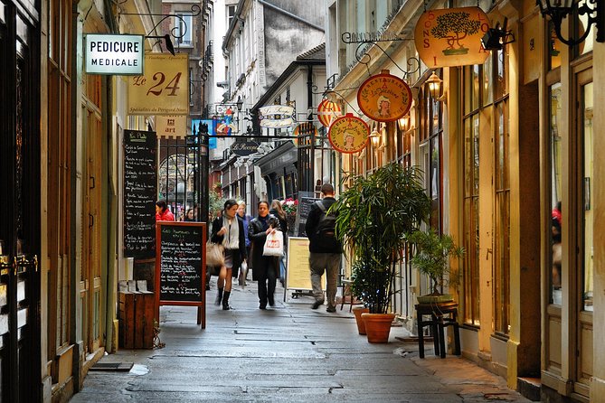 Saint-Germain The Original Chocolate Tasting Tour with Pastries and Macaron - Guide names you can expect to see