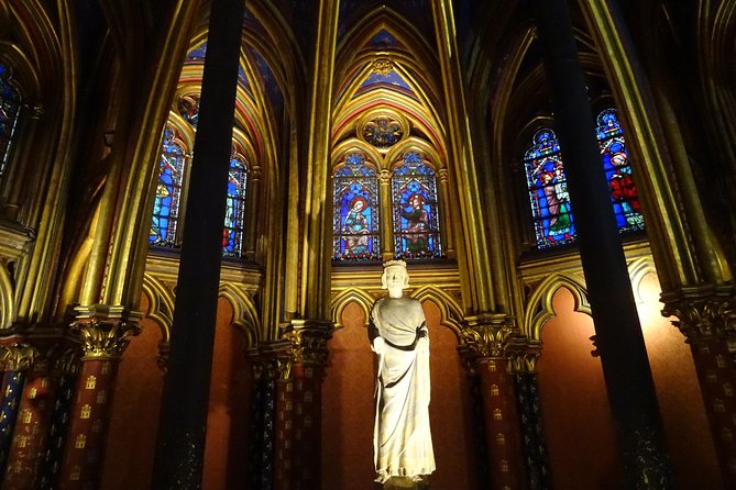 Sainte Chapelle 1h Guided Tour with entrance ticket - Eng / Esp - What makes the guiding style feel different