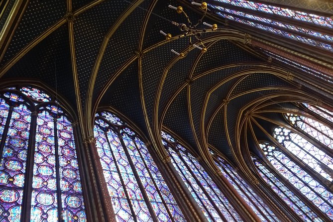 Sainte Chapelle 1h Guided Tour with entrance ticket - Eng / Esp - Best timing tips for photos and atmosphere