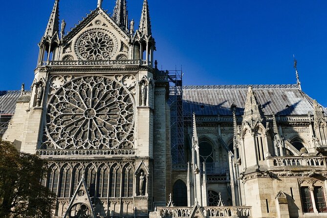 Sainte-Chapelle and Conciergerie Guided Tour with Ticket in Paris - Conciergerie: Gothic rooms and the tribunal-era prison cells