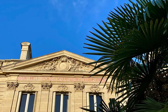 Scandalous Paris, audioguided smartphone tour - South Pigalle: the neighborhood built for scandal