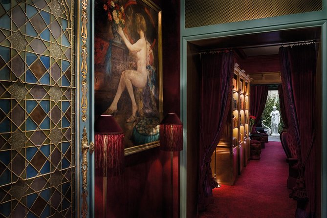 Scandalous Paris-Belle Epoque Brothels & Courtesans - How much walking should you plan for, and what to wear