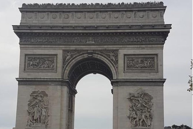 See 10+ Top Paris Sights, Fun Guide - Starting in Montmartre: where Paris looks like a movie set