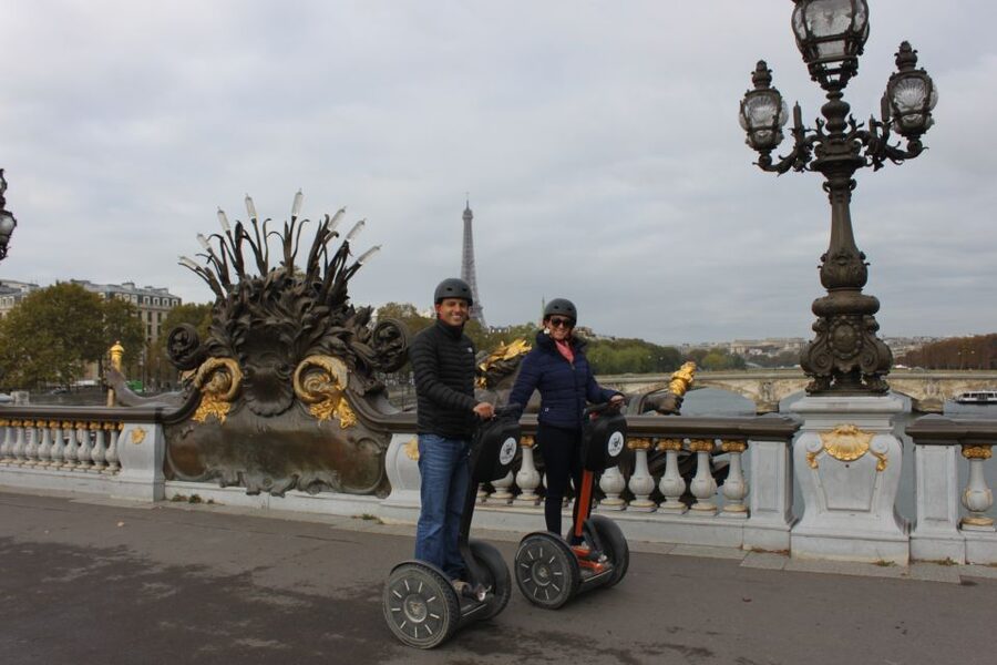 Segway private tour Lights of Paris - Private pacing, 2-hour focus, and what you should plan for