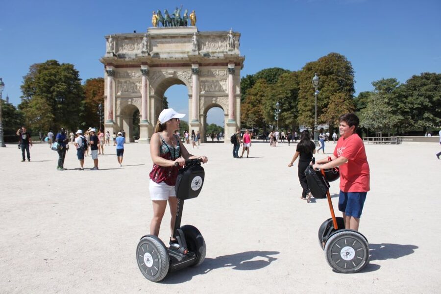 Segway private tour of 1.5 hour - Starting near Les Invalides, then gliding into the Paris grand corridor