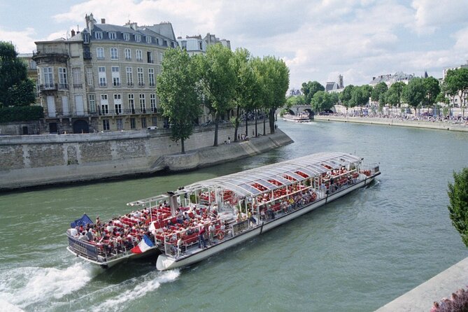 Seine River Cruise with Commentary 1 Hour - Getting to Bateaux-Mouches at Pont de lAlma (without stress)