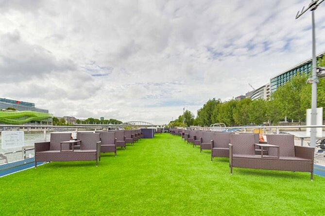 Seine River Dinner Cruise with Live Singer by VIP Yacht de Paris - Key Highlights You’ll Actually Care About