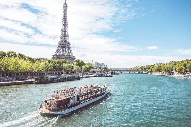 Seine River Guided Cruise Champagne Option by Vedettes de Paris - Champagne on board: how it works (and when it doesn’t)