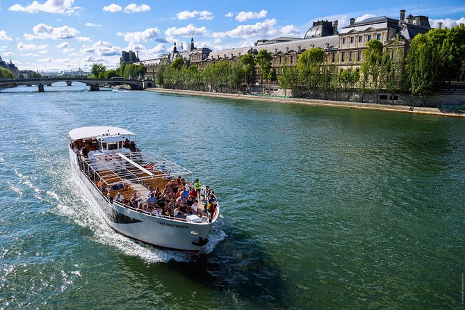 Seine River Guided Cruise Champagne Option by Vedettes de Paris - Stop by stop: what you’ll see along the route