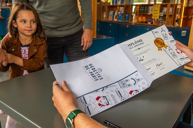 Seine River Guided Cruise with Kids by Vedettes de Paris - The guide experience: what you get, and the audio issue to watch for