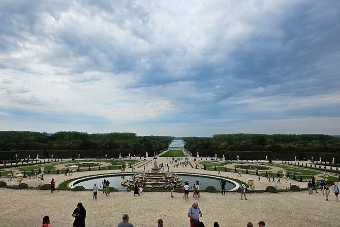Self-Guided Tour to the Versailles with Timed Entry Ticket - The Palace of Versailles: from hunting lodge to museum, and how to focus your time