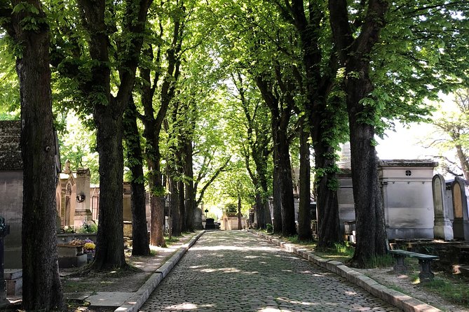 Semi-Private Père Lachaise Cemetery Tour - Key points before you go