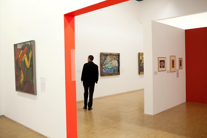 Skip-The-Line Centre Pompidou Paris Guided Museum Tour - Semi-Private 8ppl Max - Dada and the World Wars: When Art Feels Like a Reaction