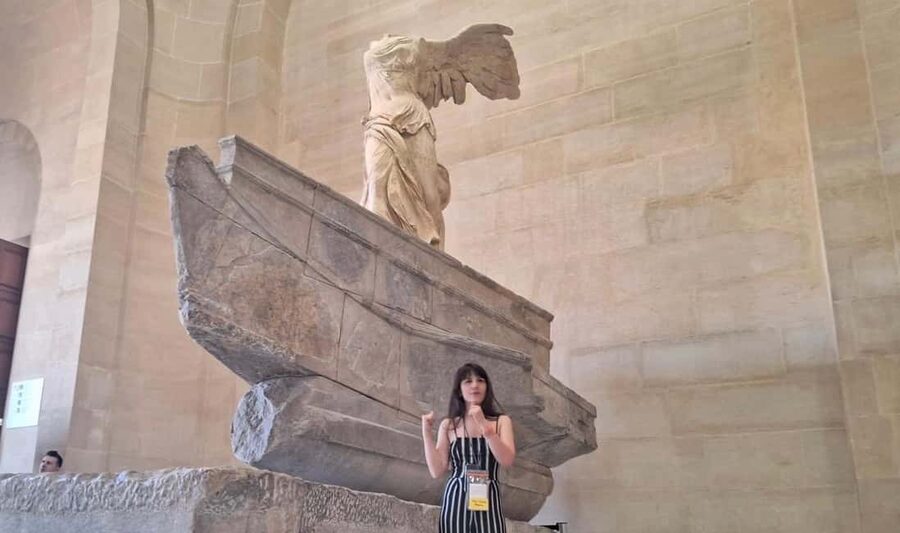 Skip-the-Line Louvre Museum Tour with Artist - What you actually learn from an artist-guide (how to read technique)