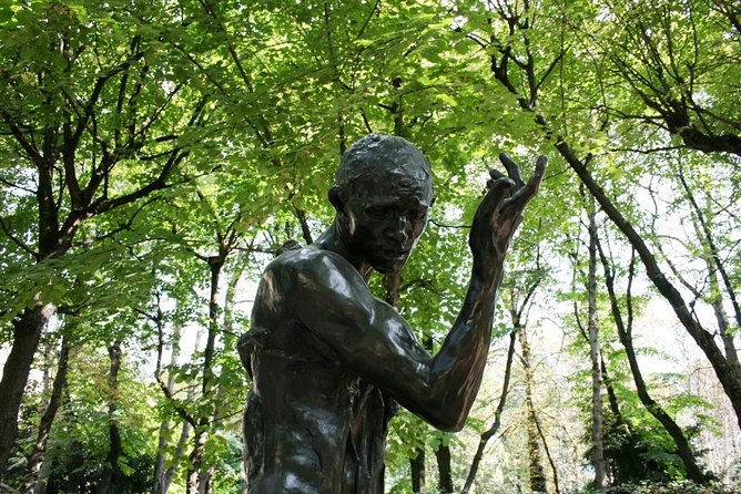 Skip-the-line Rodin Museum - Exclusive Guided Tour - Choosing private versus small-group: match it to your comfort level