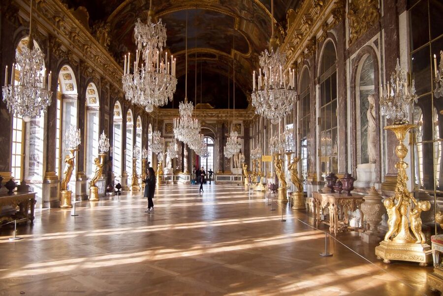 Skip-the-Line Versailles Palace Tour by Train from Paris - Should you book this Versailles skip-the-line train tour?