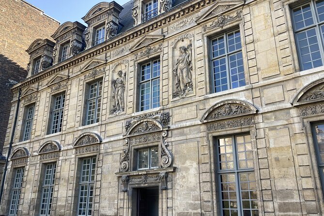 Small Group Marais/Place des Vosges Walking Tour -10 people max - Key things to know before you go