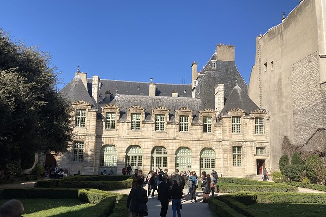 Small Group Marais/Place des Vosges Walking Tour -10 people max - Why this Marais walk feels efficient, not rushed