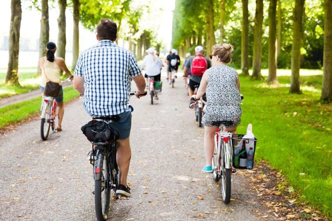 Small Group VIP Versailles Bike Tour from Paris with King's Apartments Access - Key points to know before you ride
