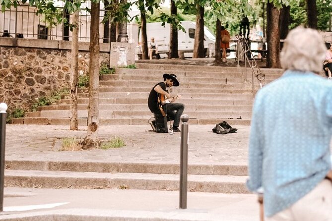 Small Group Walking Tour of Montmartre -10 people max - The Mur des Je taime: a fast stop with big emotional payoff