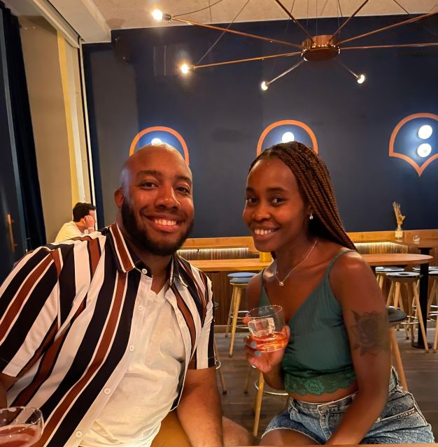 Solo travelers Meetup:A cultural stroll,Drinks & socializing - The Cocktail Bar Stop and the Pace Between Venues