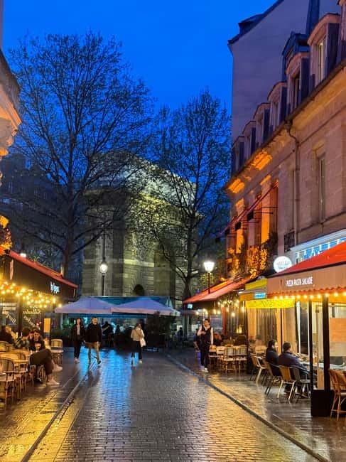 Solo travelers Meetup:A cultural stroll,Drinks & socializing - Price and Value: What You Pay for at $23