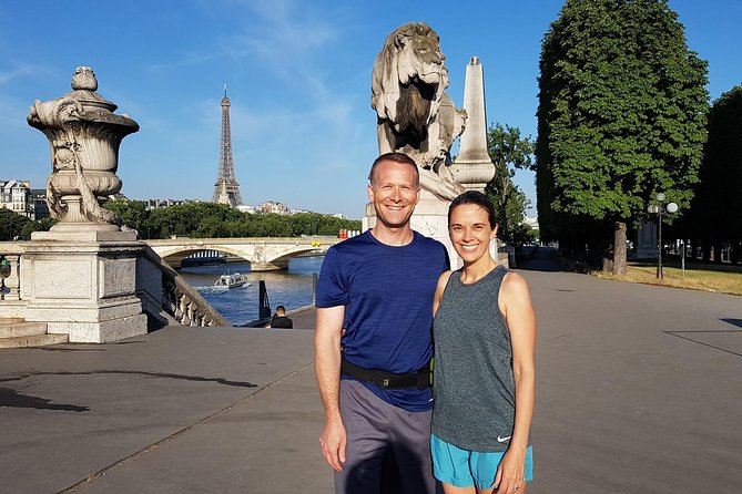 Sports, fun and educational discovery of Paris - Île de la Cité: short stops, big story beats