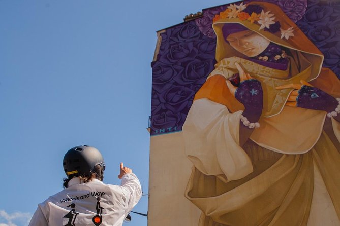 Street Art tour in Paris - Discover Paris murals ! - Stop 2: Parc de Bercy for a quick mural break (and it is free)