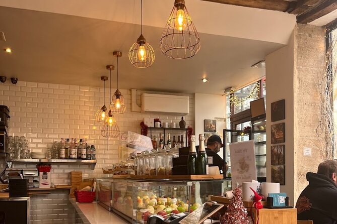 Sweet walking food tour in Paris with local guide - Inside the French pastry world, what you learn while you taste