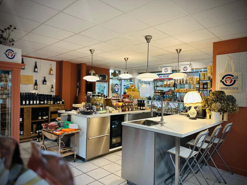 The 100% French Apéritif in Paris - Your 1-Hour Flow: From Meeting Point to Plate