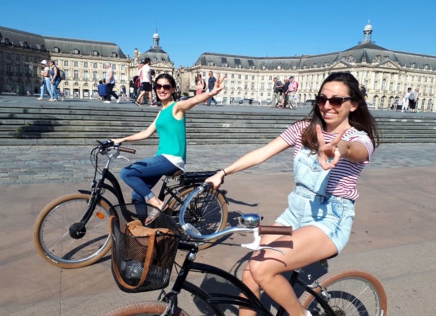 The Best of Paris by Bike with a Local - Should you book this Paris bike tour?