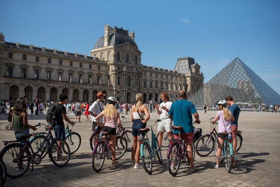 The Best of Paris: Small Group Bike Tour like a Local - Key things to know before you pedal through Paris