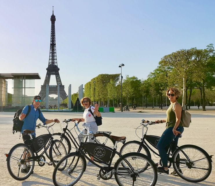 The Best of Paris: Small Group Bike Tour like a Local - Why Paris by bike beats the foot-and-van routine